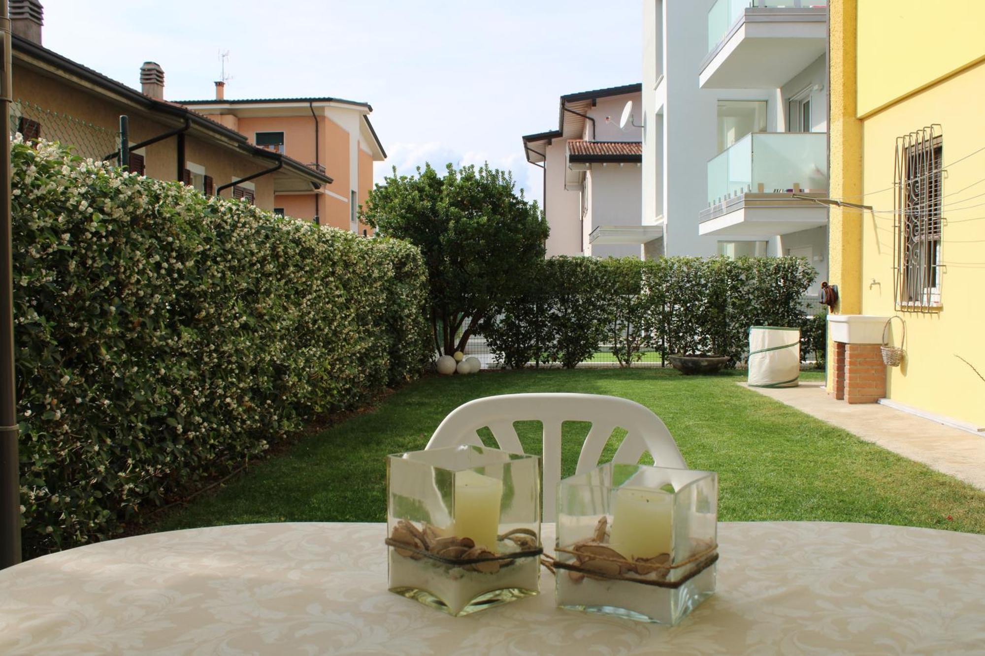 Casa Sivori Sul Lago Di Garda Con Ampio Giardino Desenzano del Garda Exterior foto